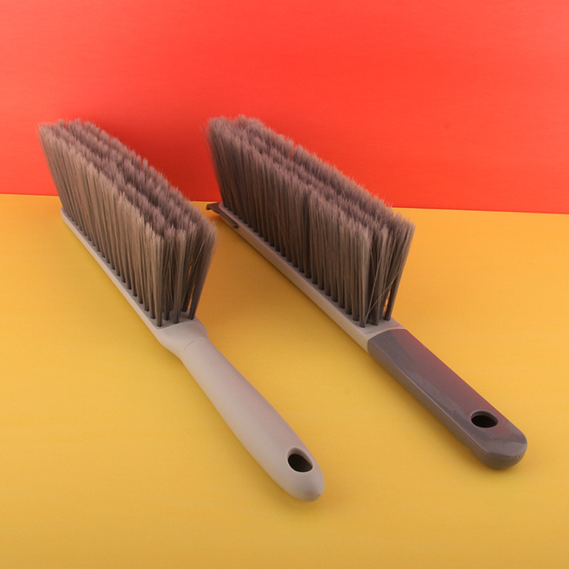 WH3589 bed brush